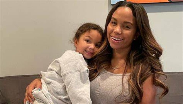 Teen Mom Cheyenne Floyd comes clean about her plastic surgeries as fans