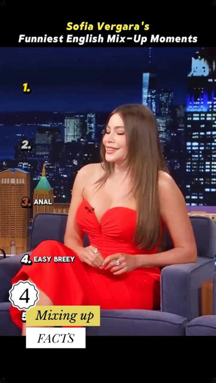 These Celebrity MomtoBe Moments Prove That Dressing the Baby