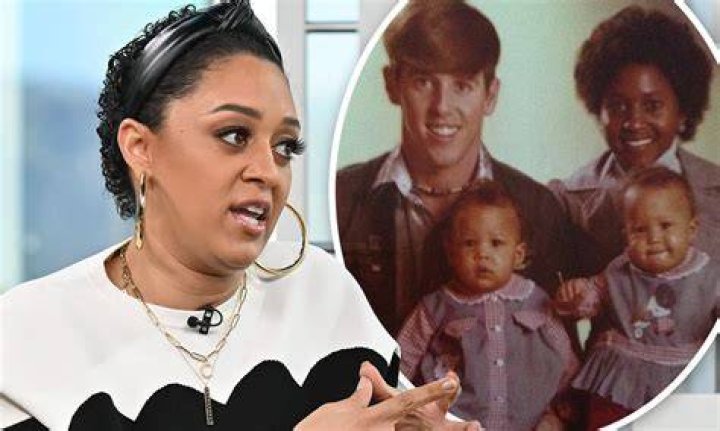 Tia and Tamera Mowry Parents
