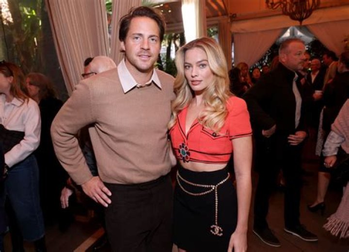 Tom Ackerley, el discreto marido (y socio) de Margot Robbie que