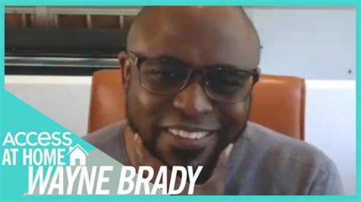 Wayne Brady Is Quarantining With Daughter, ExWife, & Her Boyfriend