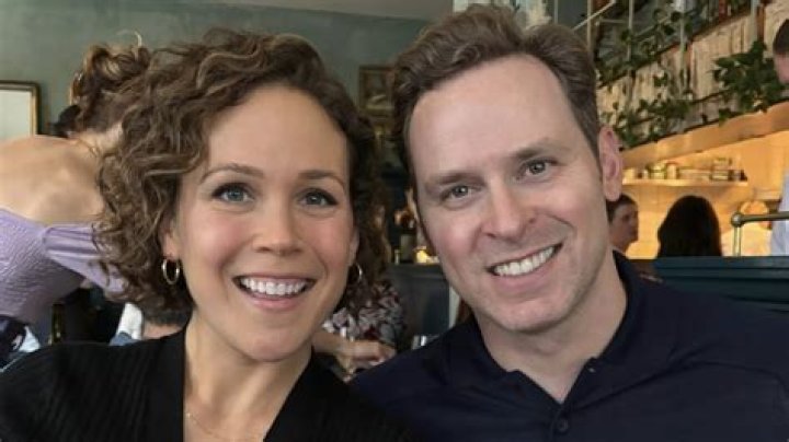 Who Is Erin Her Married Life, Family, Controversies, And Much