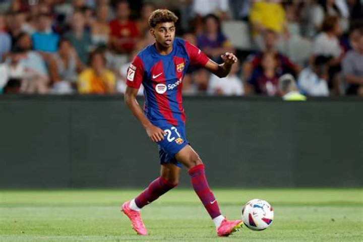 Who is Lamine Yamal, the 15yearold striker that Xavi can make debut