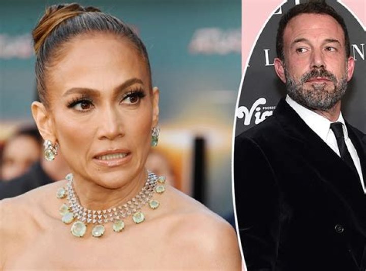 Why was Lopez booed off the stage? Know about his personal life