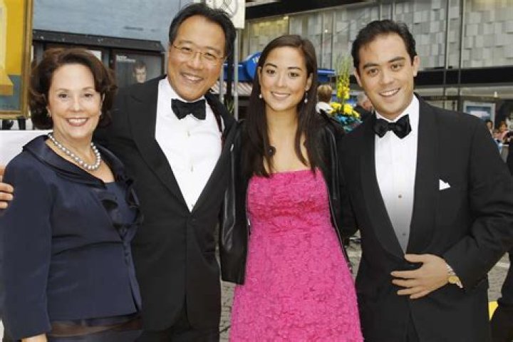 YoYo Ma 2024 Wife, net worth, tattoos, smoking & body facts Taddlr
