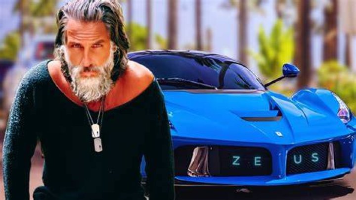 Zeus, le millionnaire d'Instagram débarque à Cannes